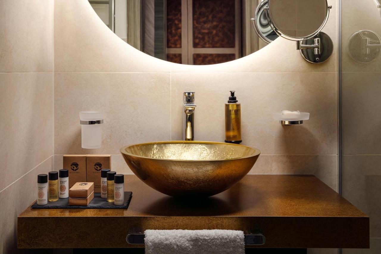 Boutique Hotel Saxonia カルロヴィ・ヴァリ エクステリア 写真