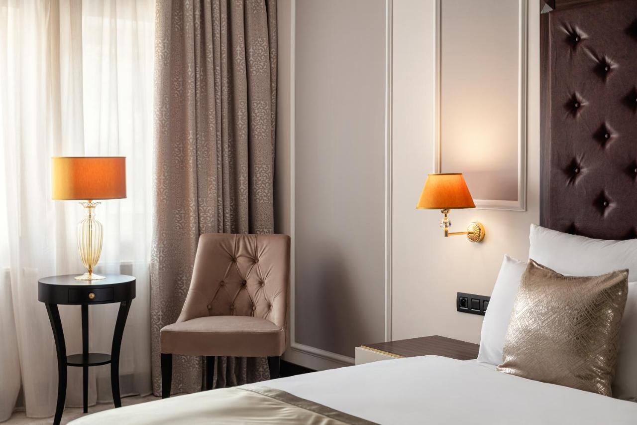 Boutique Hotel Saxonia カルロヴィ・ヴァリ エクステリア 写真