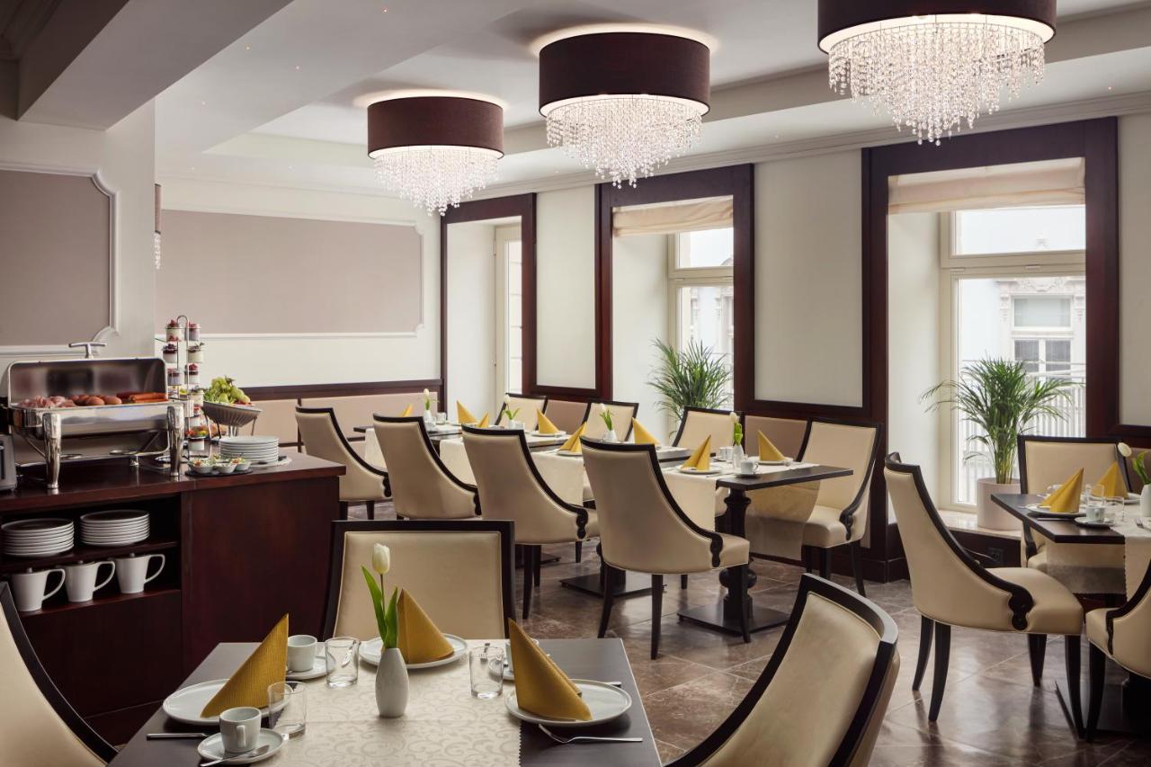 Boutique Hotel Saxonia カルロヴィ・ヴァリ エクステリア 写真