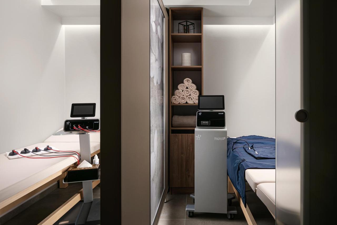 Boutique Hotel Saxonia カルロヴィ・ヴァリ エクステリア 写真